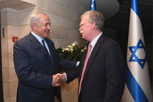 John Bolton con Benjamin Netanyahu EEUU intenta convencer a Europa para que se sume a las sanciones contra Irán